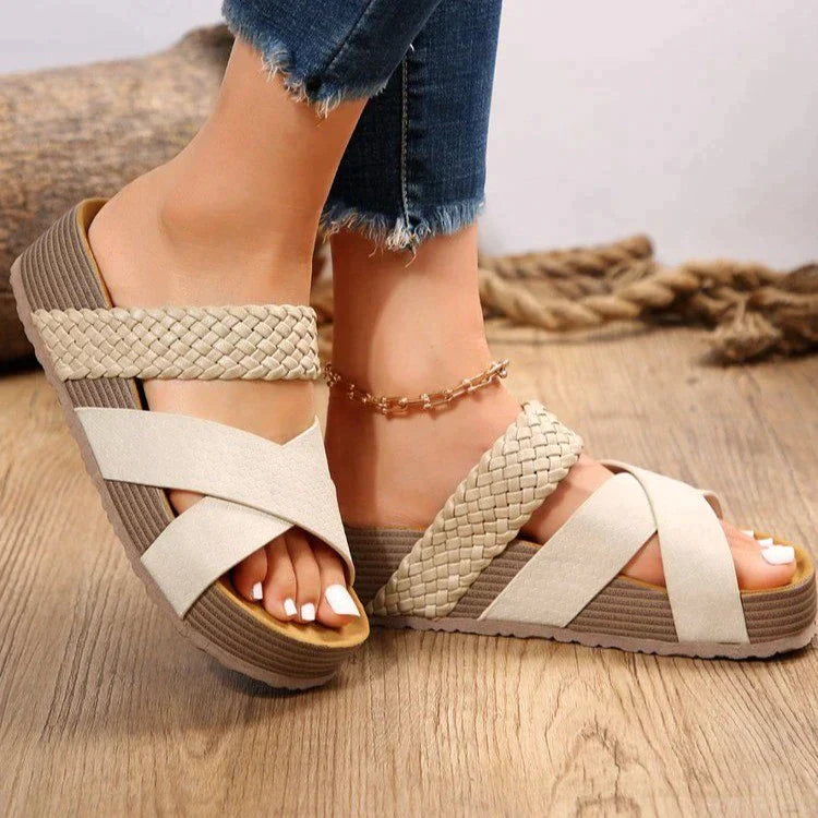 ORTHOPEDISCHE MODESANDALEN - YAREN