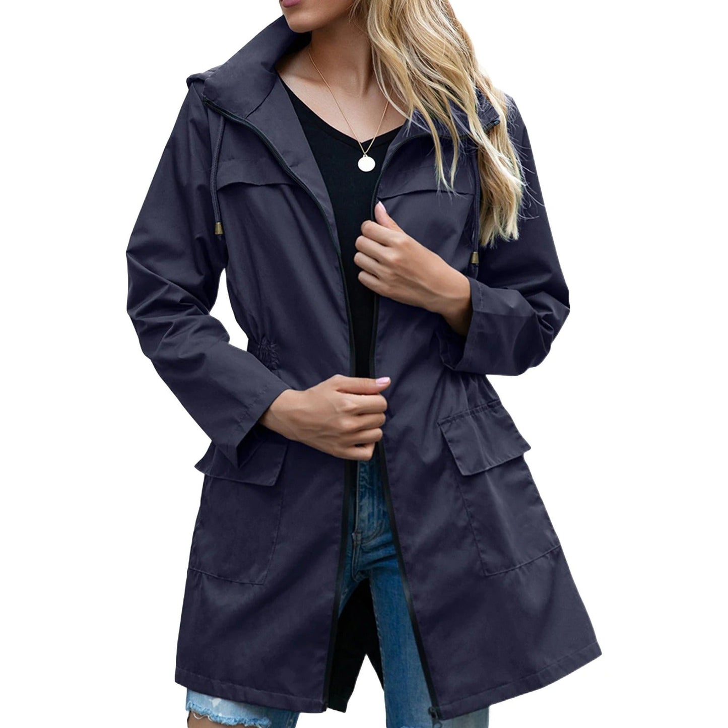 Casual waterdichte outdoorjas met ademend materiaal en praktische zakken, ideaal voor herfst- of winterdagen.