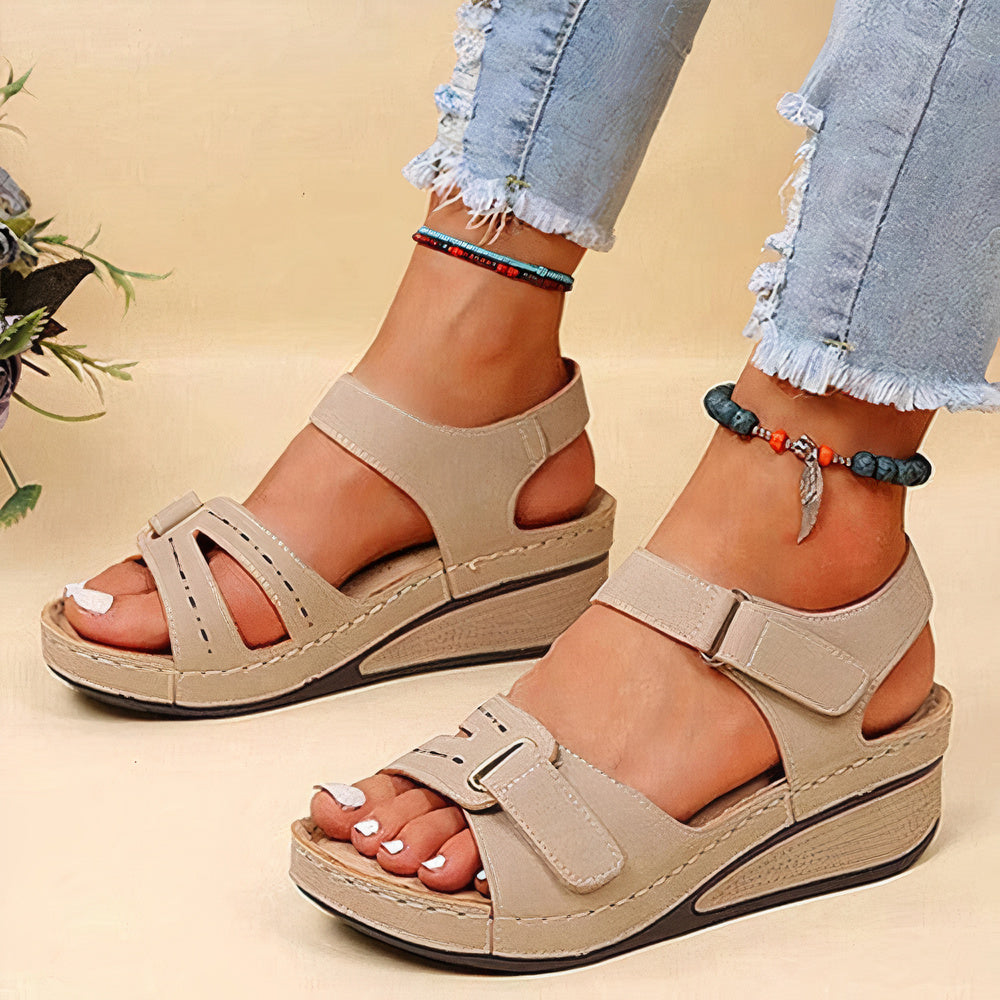 Comfortabele zomersandalen met zachte zool en ademend design voor maximaal comfort.