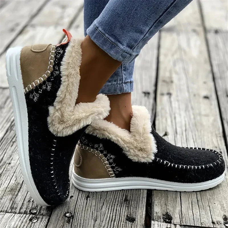 Comfortabele winterlaarzen voor dames met behaaglijke binnenvoering en antislipzolen, ideaal voor koude dagen.