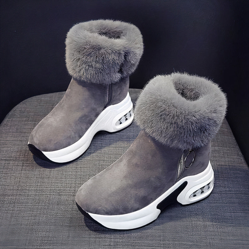 Dames fleece winterlaarzen met pluche fleece voering, plateauzool en ritssluiting, ideaal om warm en stijlvol te blijven in de winter.