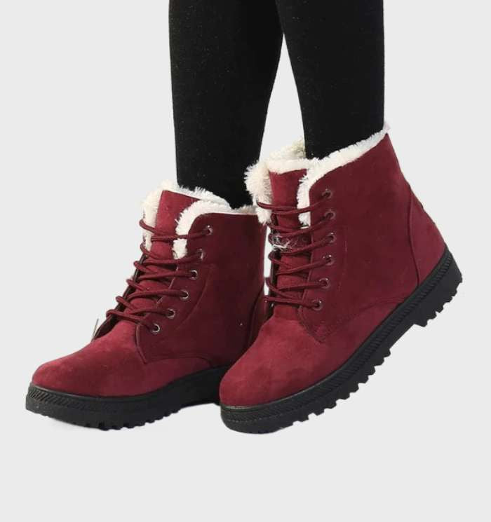 Dikke en warme waterdichte winterlaarzen voor dames, ideaal voor koude herfst- of winterdagen.