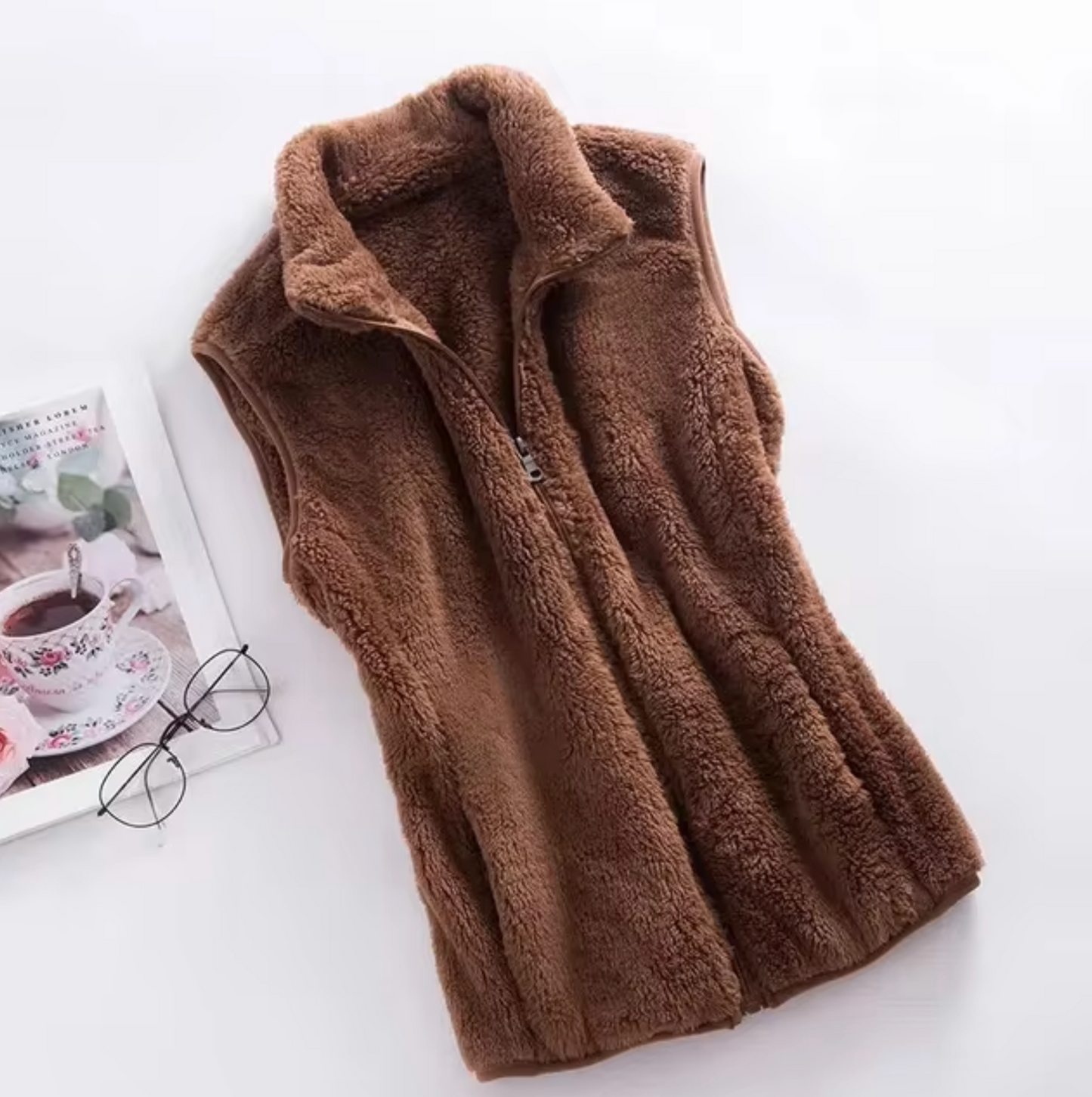 Elegant fluwelen damesvest van fleece, luxueus en perfect voor koele herfst- en winterdagen