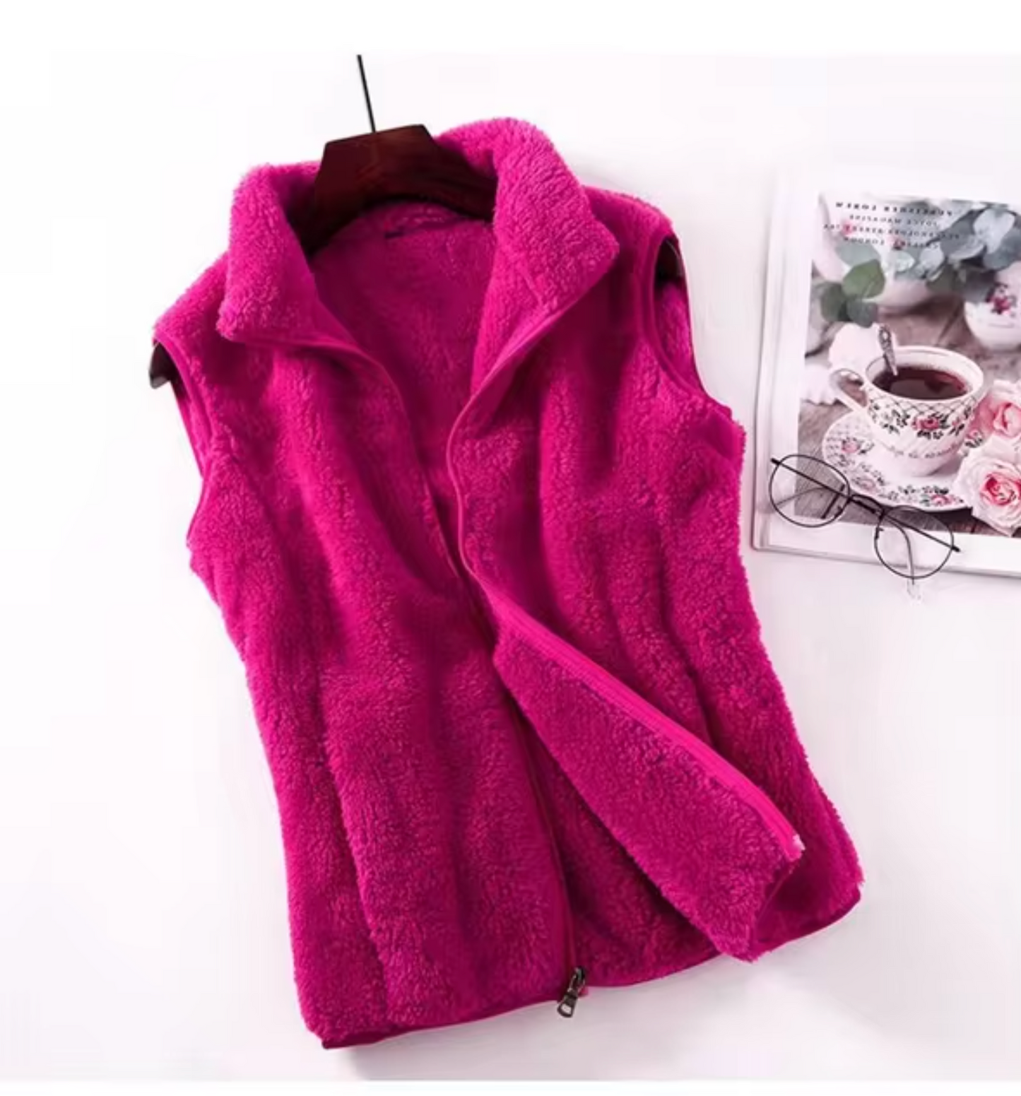 Elegant fluwelen damesvest van fleece, luxueus en perfect voor koele herfst- en winterdagen