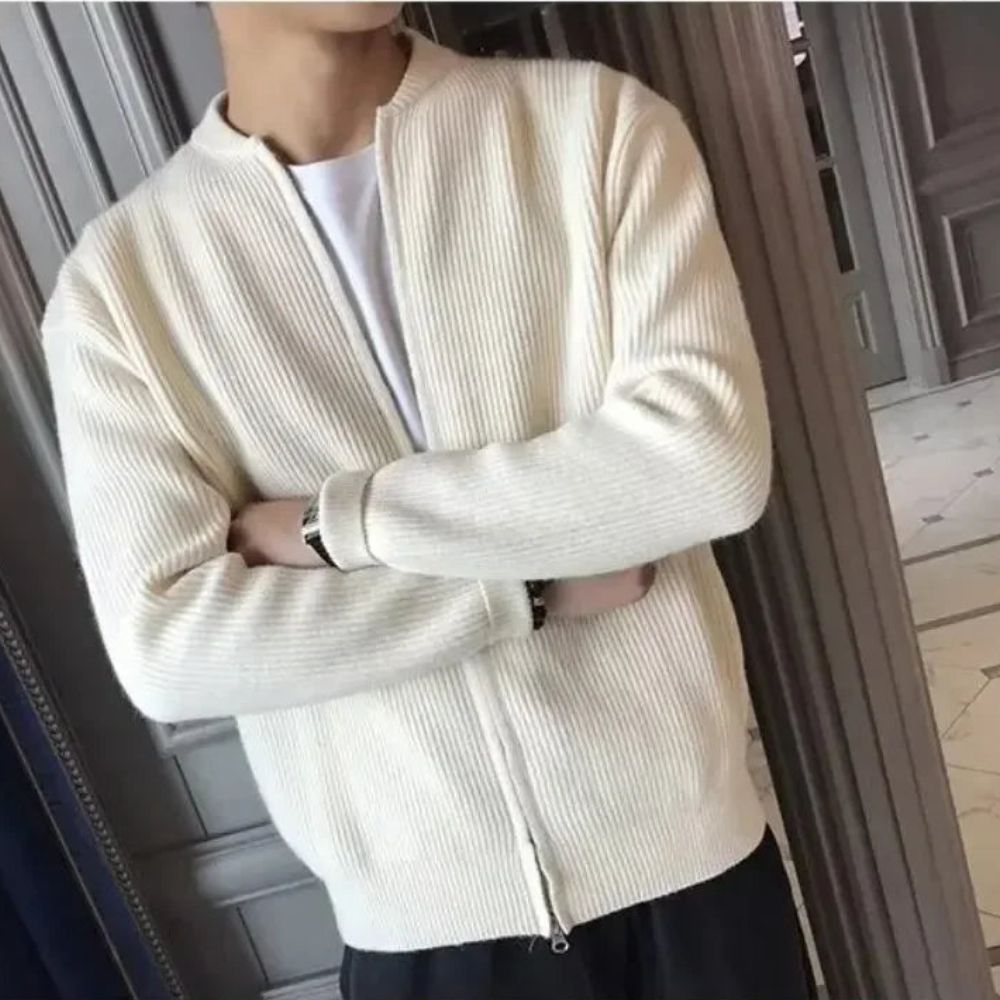 Elegant herenvest met ritssluiting, stijlvol en comfortabel voor de winter.