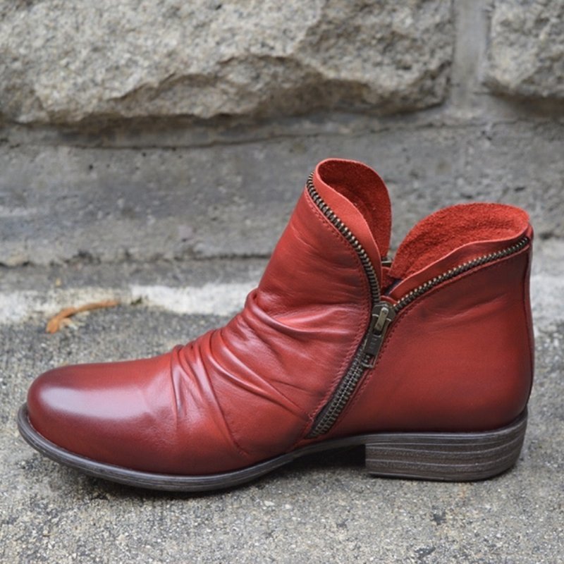 Elegante leren laarzen voor dames, ideaal voor herfst- en winterdagen, met leer van hoge kwaliteit en stijlvol ontwerp.