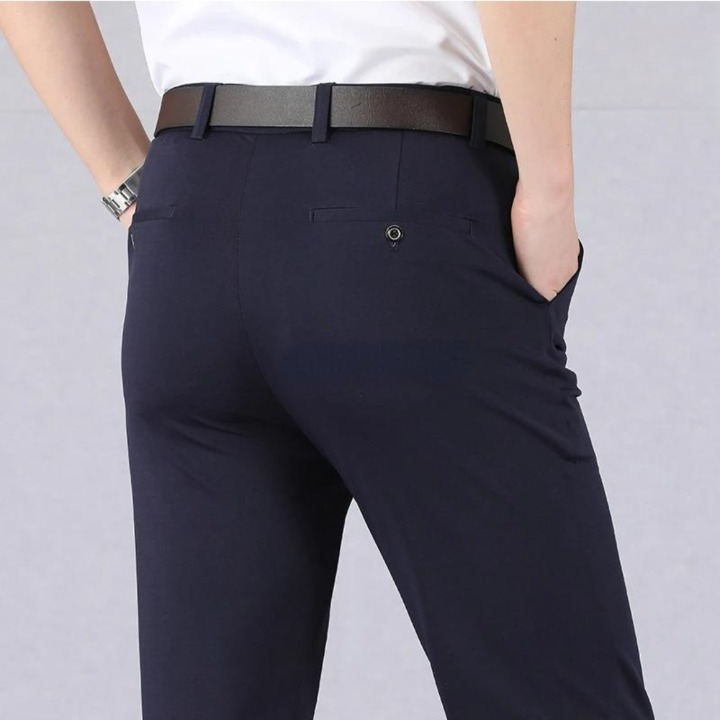 Elegante businessbroek voor heren, tijdloos en comfortabel, perfect voor het dagelijkse professionele leven