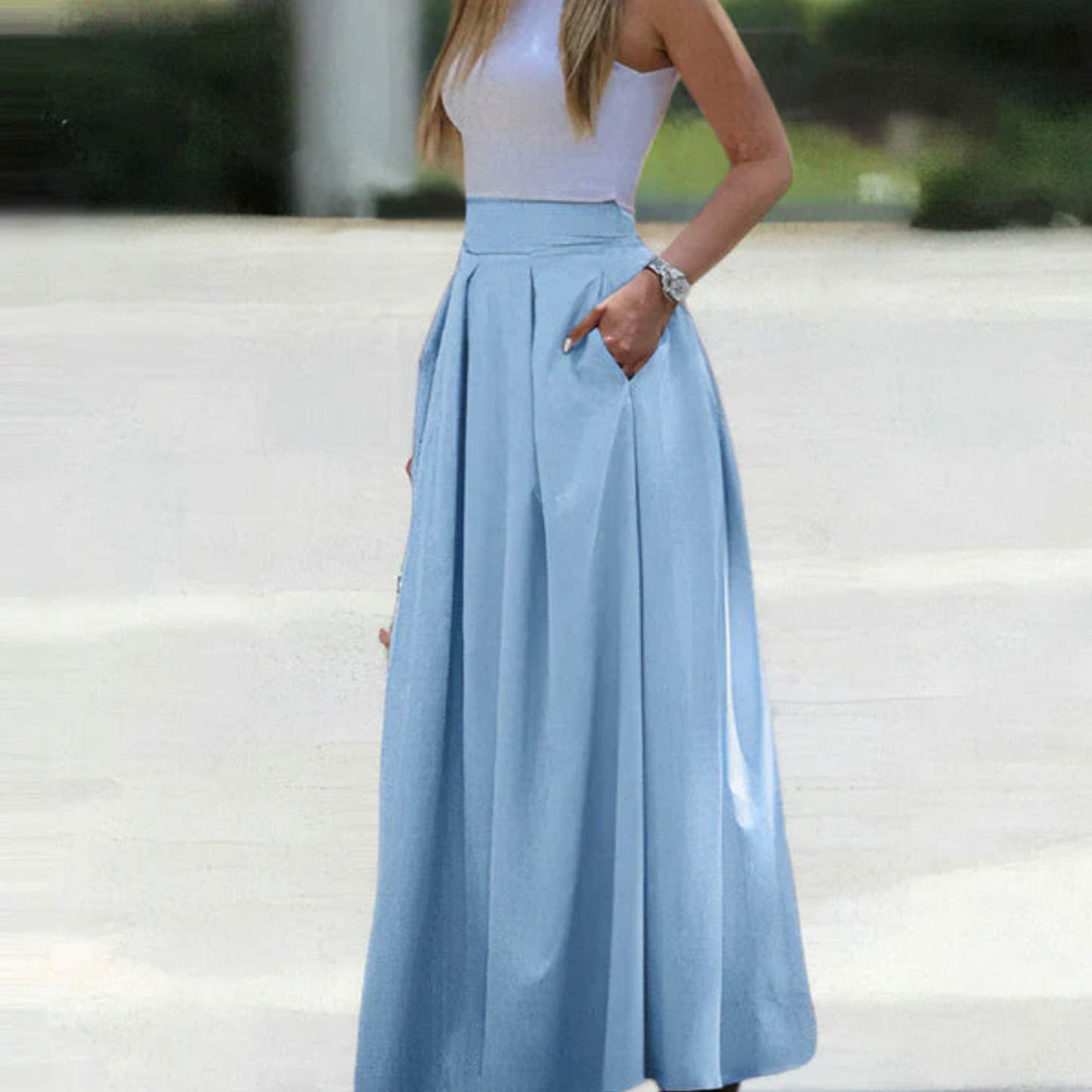 Elegante lange zomerrok voor dames, luchtig en stijlvol voor warme dagen.
