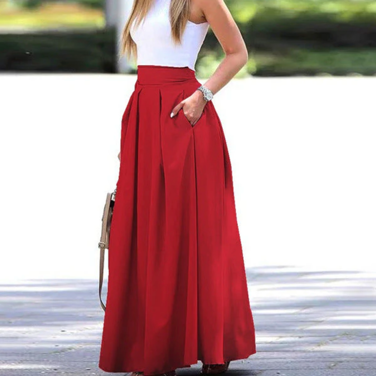 Elegante lange zomerrok voor dames, luchtig en stijlvol voor warme dagen.