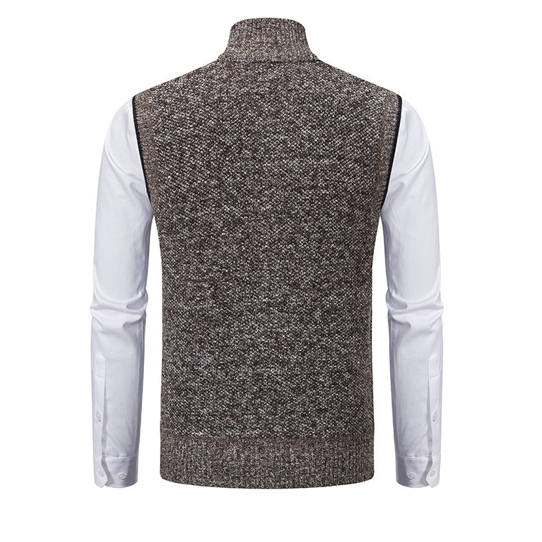 Casual warm gebreid herengilet, ideaal voor herfst- en winterdagen, met verwarmend gebreid materiaal en een praktische ritssluiting voor veelzijdige combinaties.