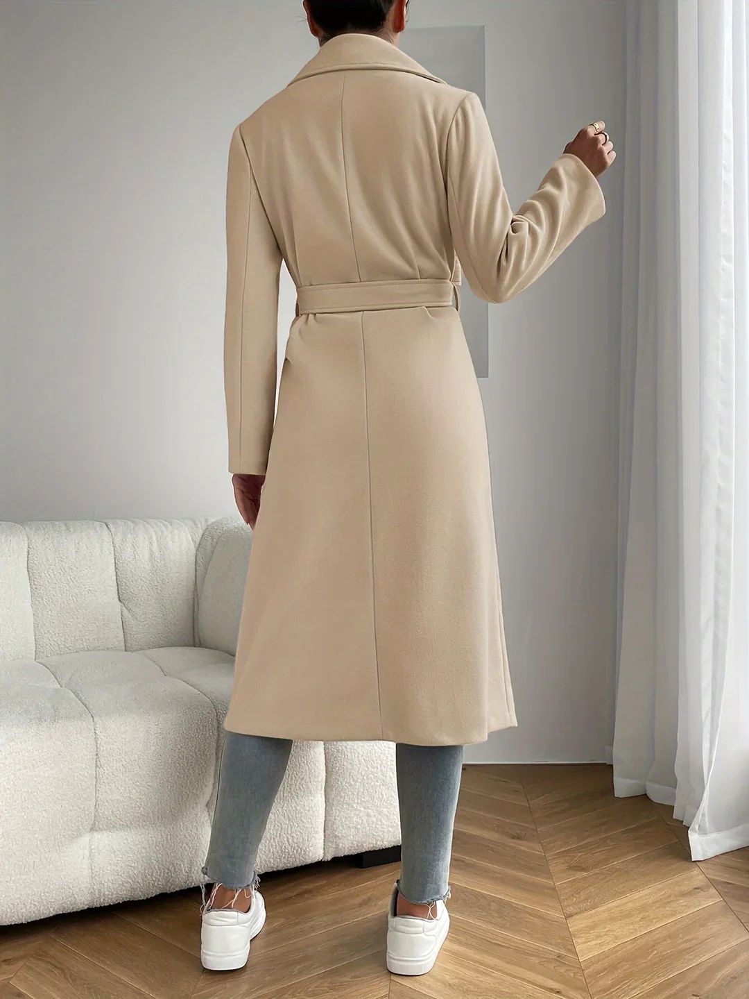 Lange winterjas voor dames met riem, ideaal voor koele herfst- en winterdagen