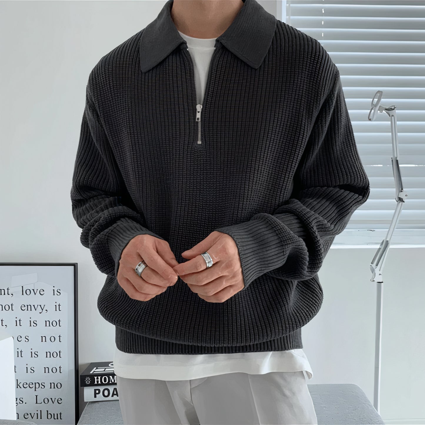 Casual, warme trui voor mannen met zacht materiaal en een moderne pasvorm voor koele herfst- en winterdagen.