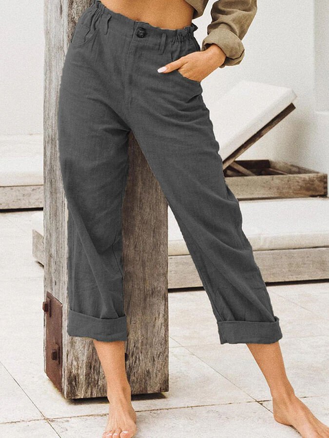 Luchtige en comfortabele linnen broek voor de zomer, met ademende stoffen en een losse pasvorm.