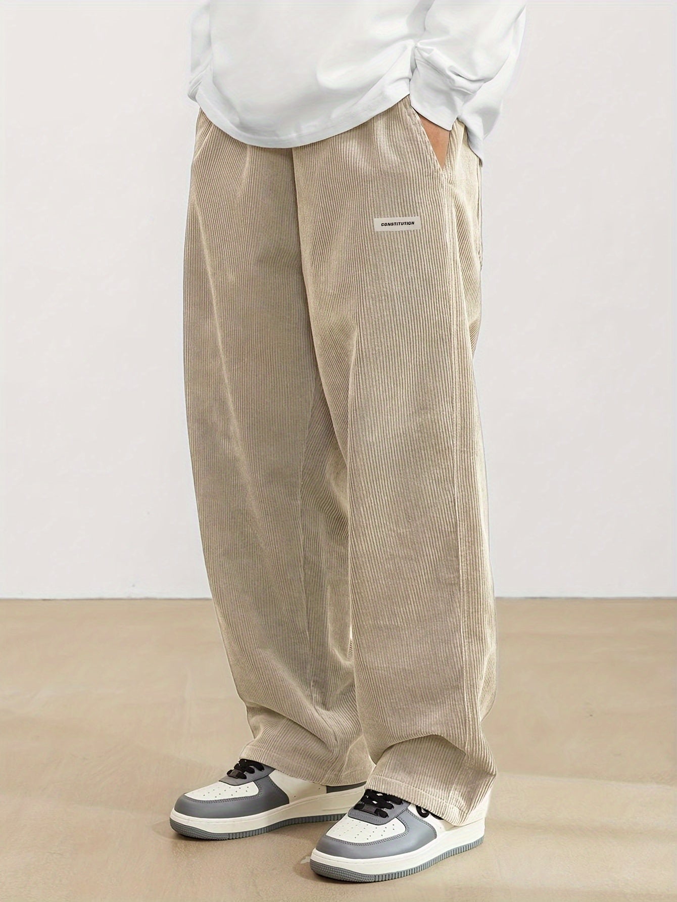 Comfortabele en stijlvolle corduroy broek voor heren, ideaal voor de zomer