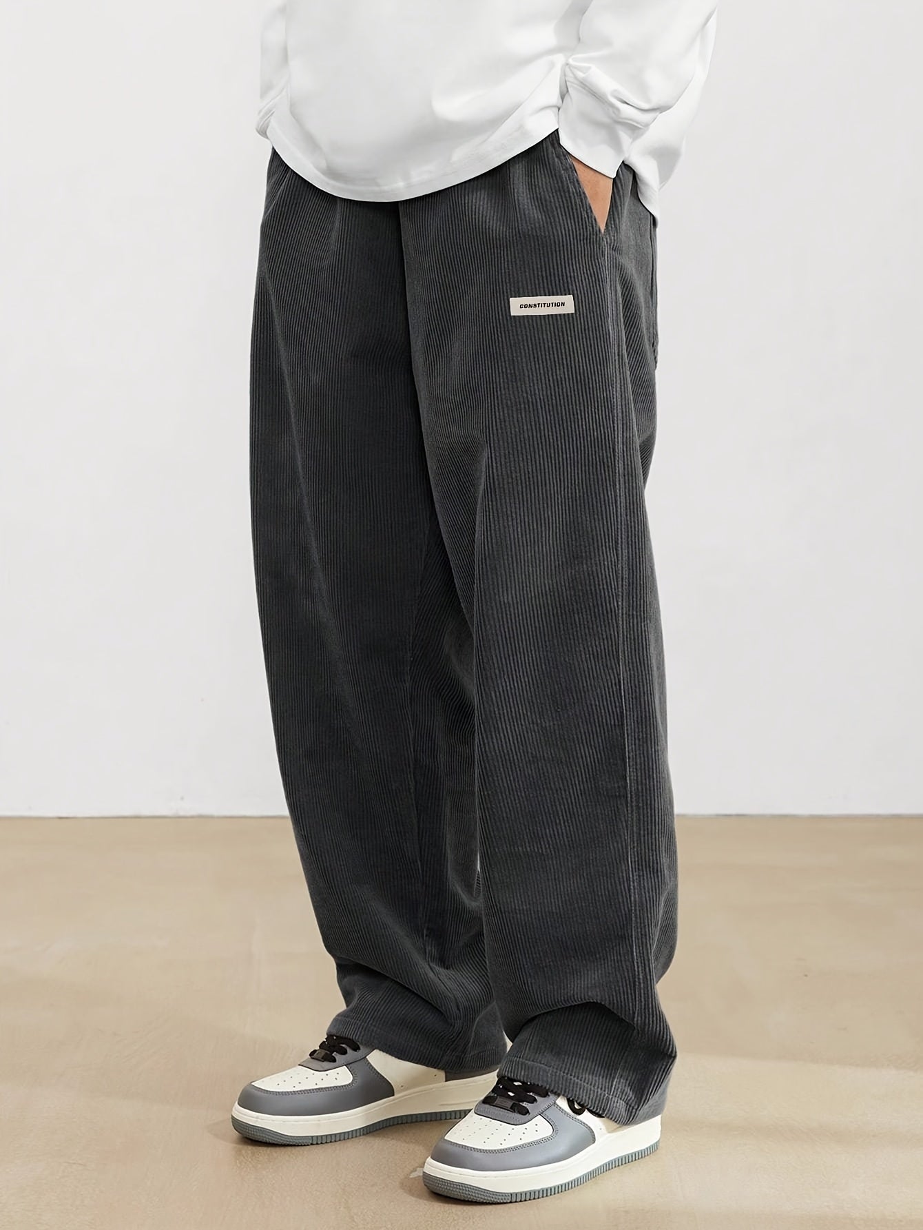 Comfortabele en stijlvolle corduroy broek voor heren, ideaal voor de zomer