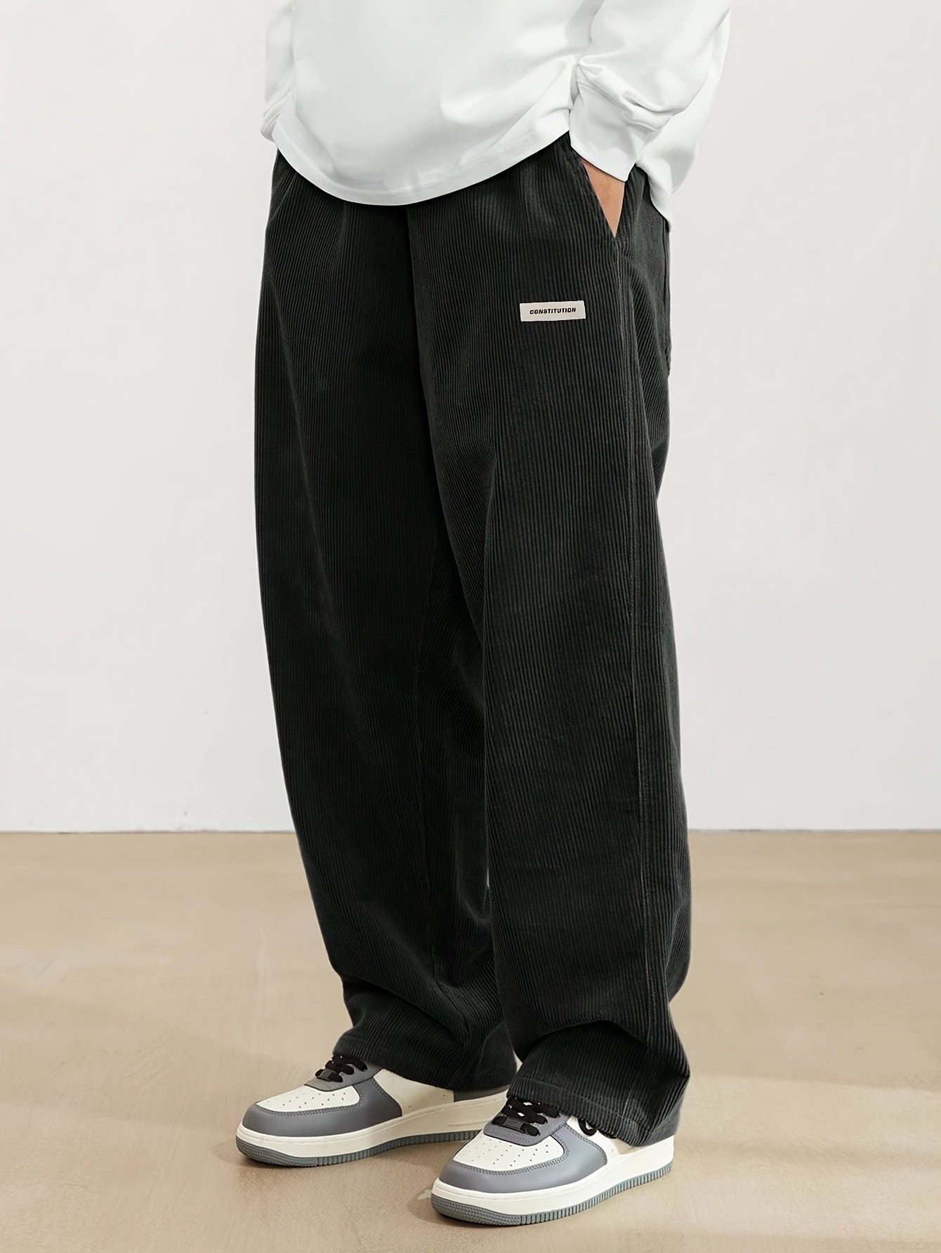 Comfortabele en stijlvolle corduroy broek voor heren, ideaal voor de zomer