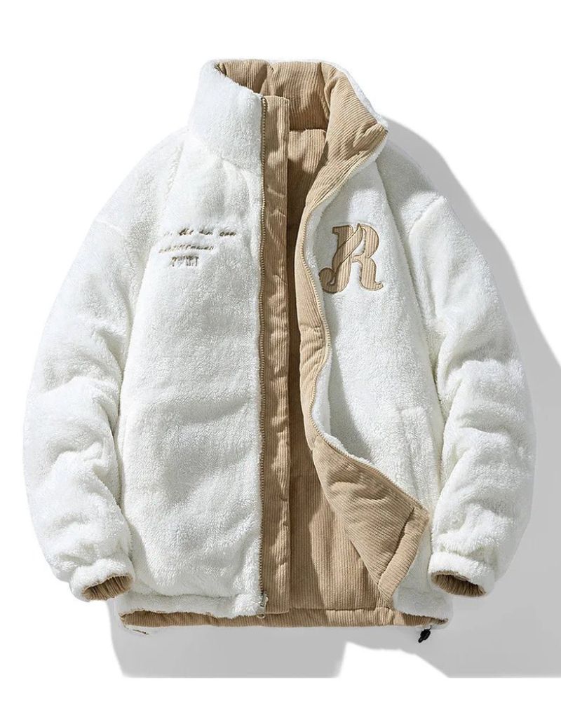 Modieus omkeerbaar winterjack voor heren met een warme voering en waterafstotende buitenlaag, perfect voor herfst- en winterdagen.