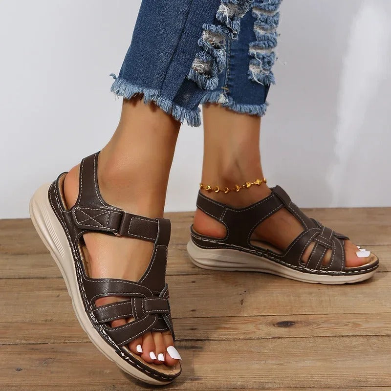 Modieuze leren sandalen voor dames met hoogwaardig leer en comfortabele pasvorm