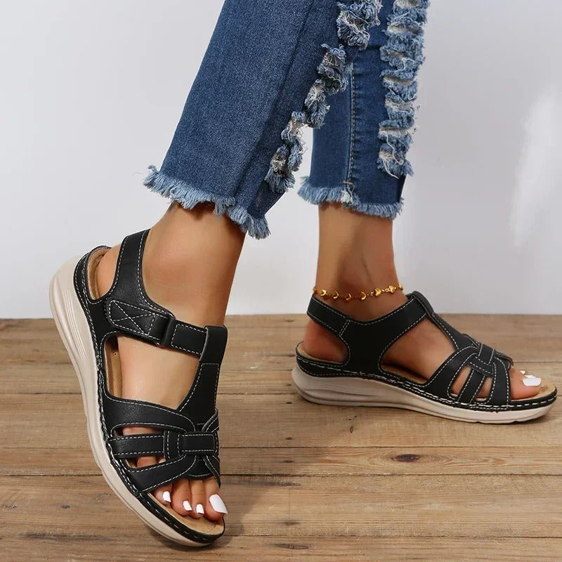 Modieuze leren sandalen voor dames met hoogwaardig leer en comfortabele pasvorm