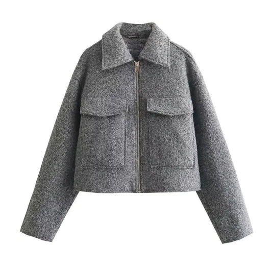Overgangsjas voor dames in een cropped look, ideaal voor de herfst en zachte winterdagen.