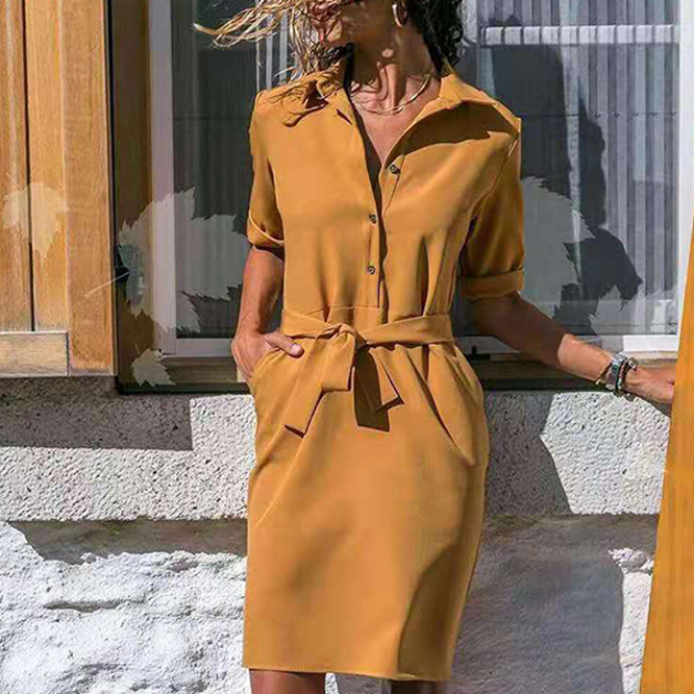 Verfijnde jurk voor moderne zomerse elegantie - stijlvol, luchtig en perfect voor warme dagen