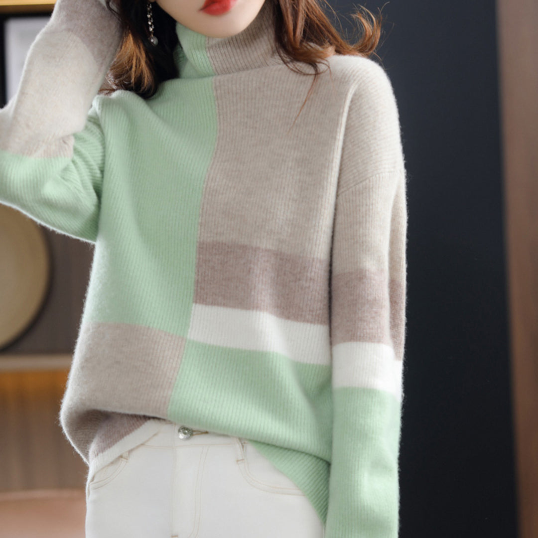 Warme, moderne trui voor dames, ideaal voor stijlvolle en gezellige outfits op koude dagen.
