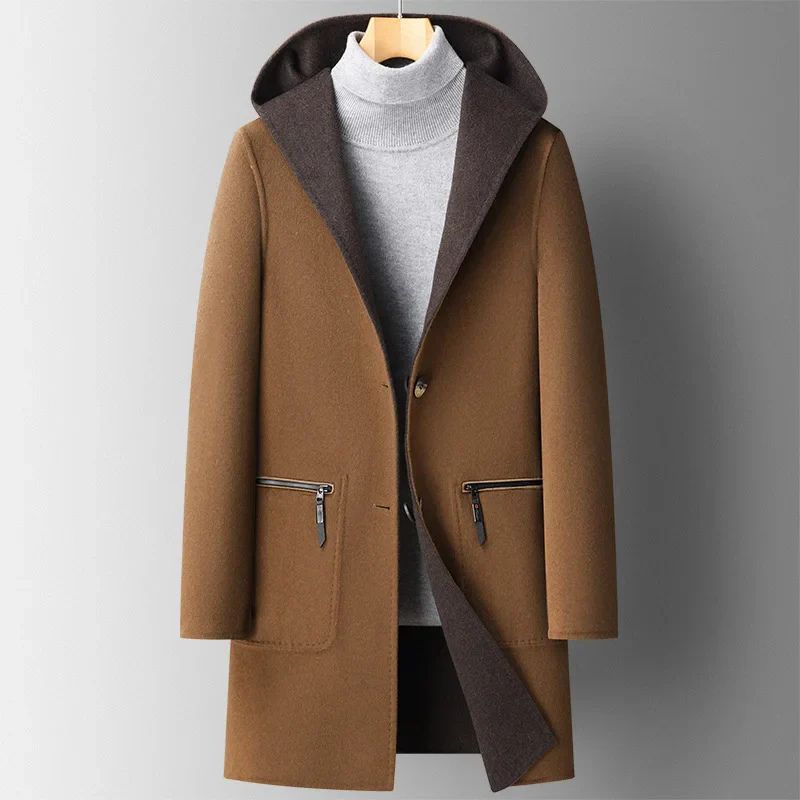 Hooded winterjack voor heren, ideaal voor herfst- en winterdagen, met een elegant ontwerp en praktische details.