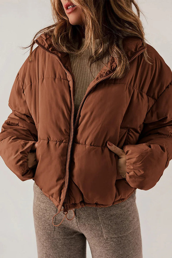 Warm gewatteerd winterjas voor dames met winddicht materiaal en praktische zakken, ideaal voor koude dagen