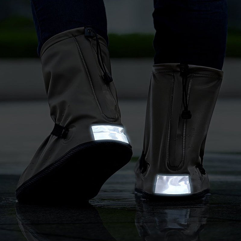 Waterdichte schoenovertrek voor mannen en vrouwen, ideaal voor regenachtige herfst- en winterdagen, om schoenen te beschermen tegen vocht en vuil.
