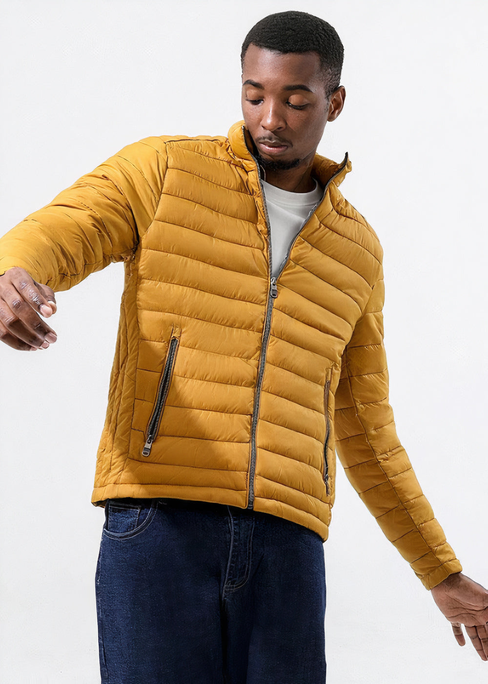 Waterdichte herenpufferjas, ideaal voor herfst- en winterdagen, licht en warm met praktische zakken.