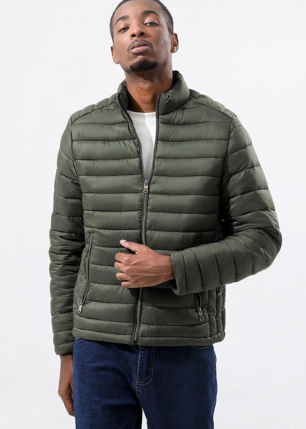 Waterdichte herenpufferjas, ideaal voor herfst- en winterdagen, licht en warm met praktische zakken.