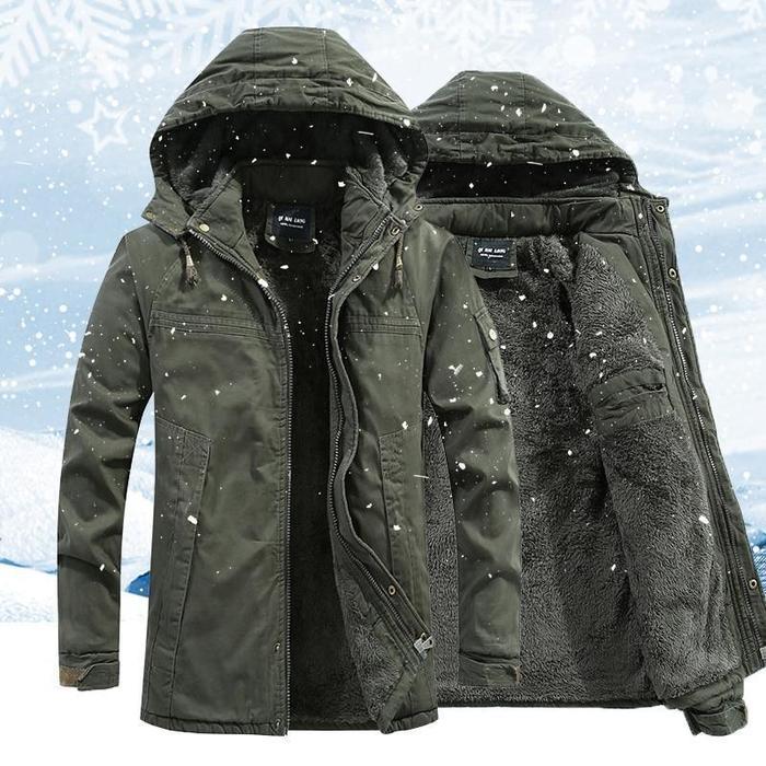 Winterjas met capuchon voor mannen, biedt warmte, bescherming en stijl in de winter.