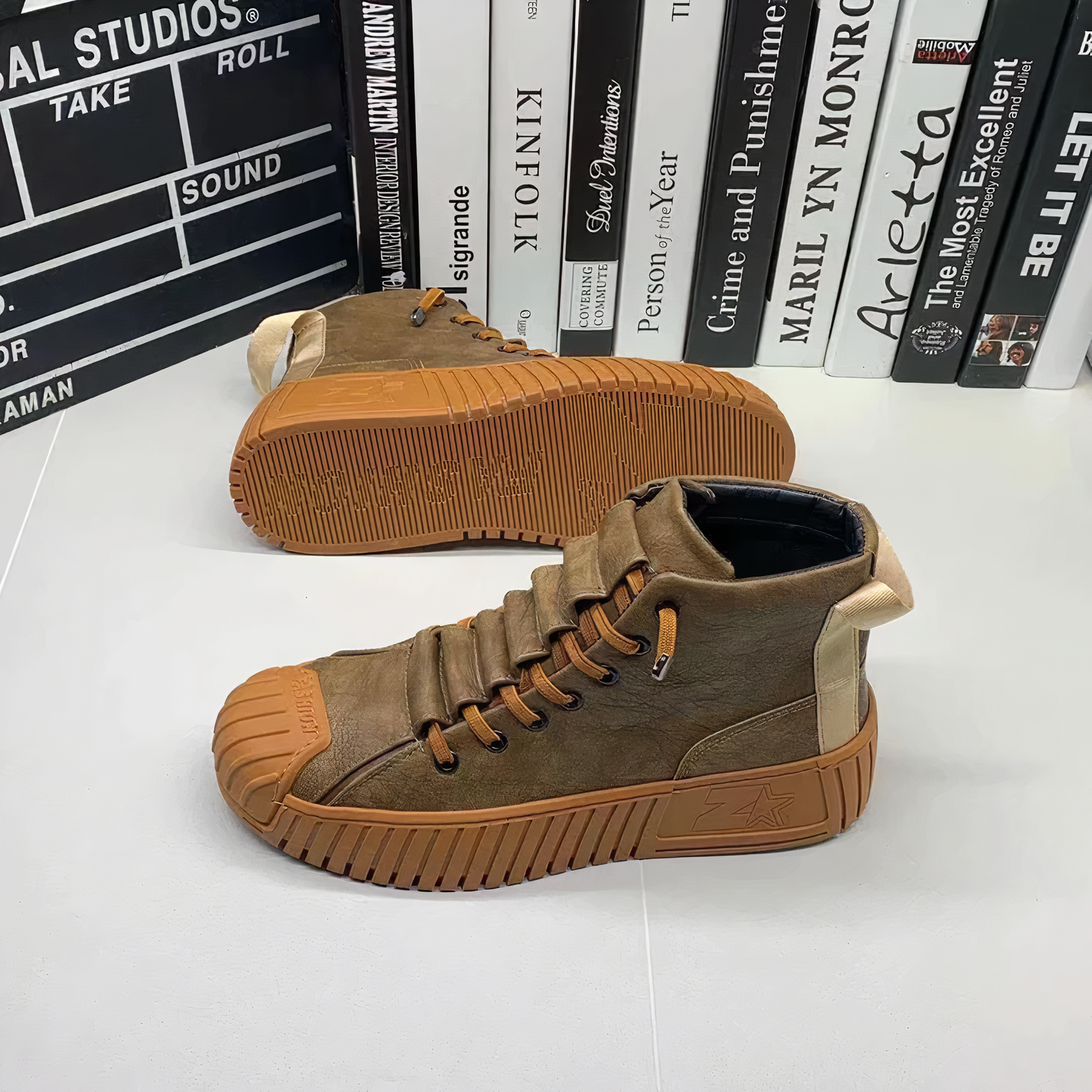 Verhoogde schoenen in Britse stijl - Rion