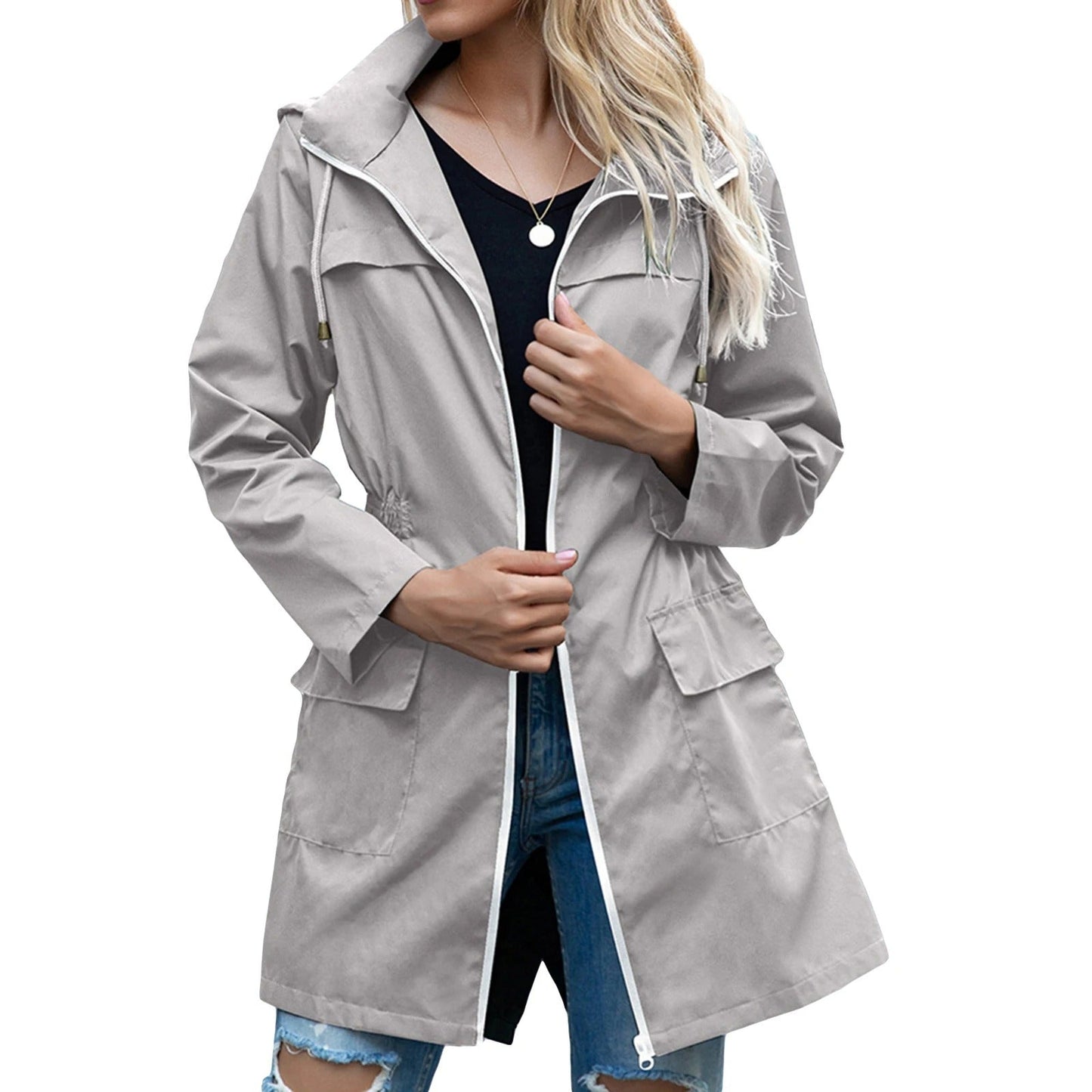 Casual waterdichte outdoorjas met ademend materiaal en praktische zakken, ideaal voor herfst- of winterdagen.