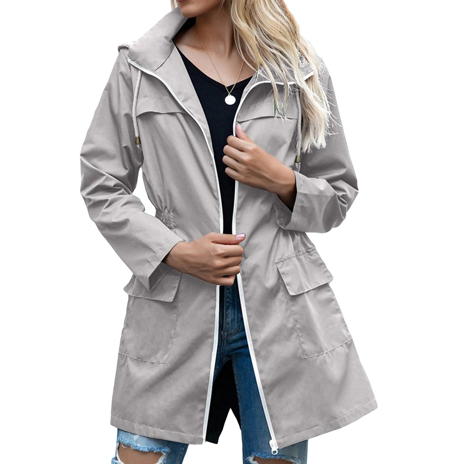 Casual waterdichte outdoorjas met ademend materiaal en praktische zakken, ideaal voor herfst- of winterdagen.