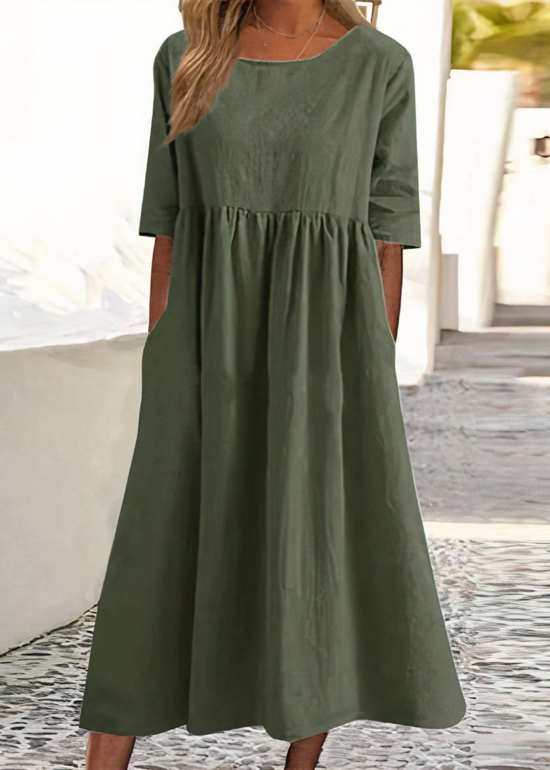 Chique zomerjurk voor dames met een elegante snit en luchtige stof, ideaal voor zonnige dagen