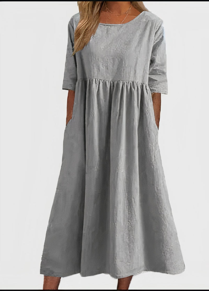 Chique zomerjurk voor dames met een elegante snit en luchtige stof, ideaal voor zonnige dagen