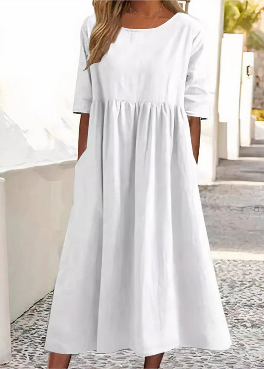 Chique zomerjurk voor dames met een elegante snit en luchtige stof, ideaal voor zonnige dagen