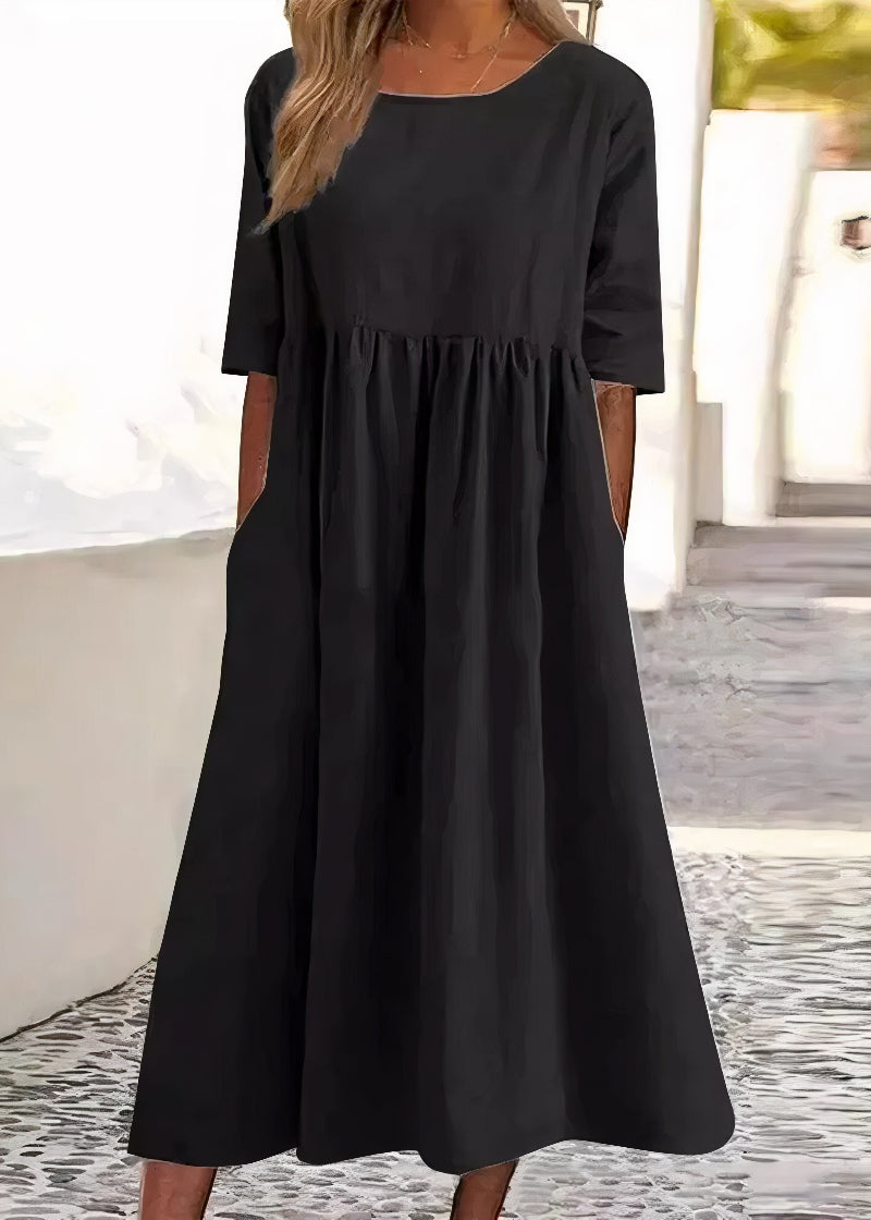 Chique zomerjurk voor dames met een elegante snit en luchtige stof, ideaal voor zonnige dagen