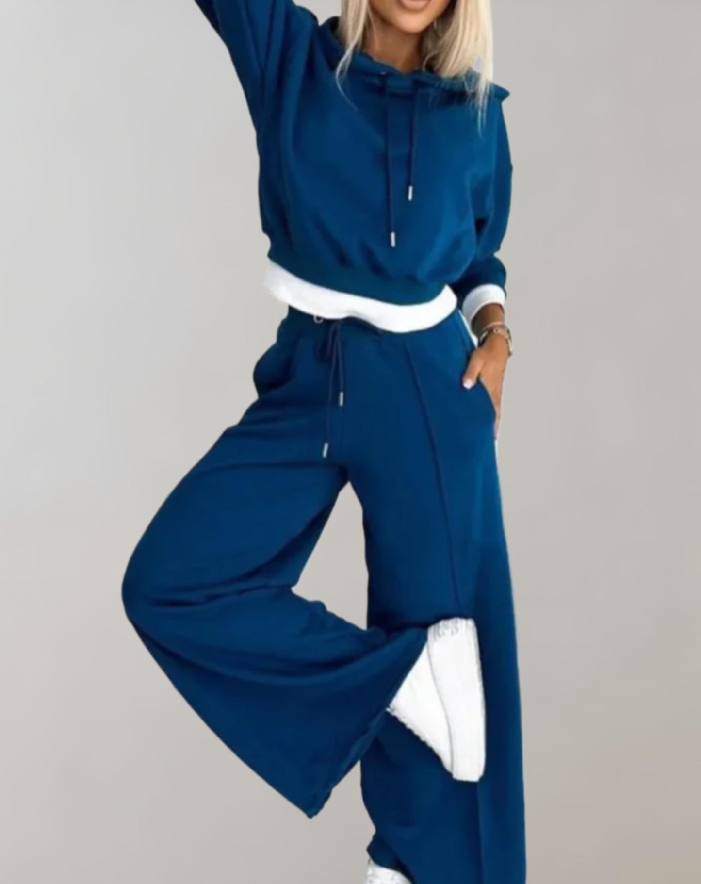 Dames loungeset met capuchon en wijde broek, perfect voor comfort en ontspanning