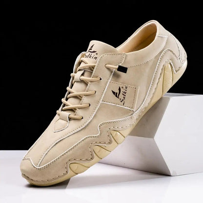 Elegante herenschoenen met ergonomisch ontwerp en antislipzool, ideaal voor herfst- en winterdagen.