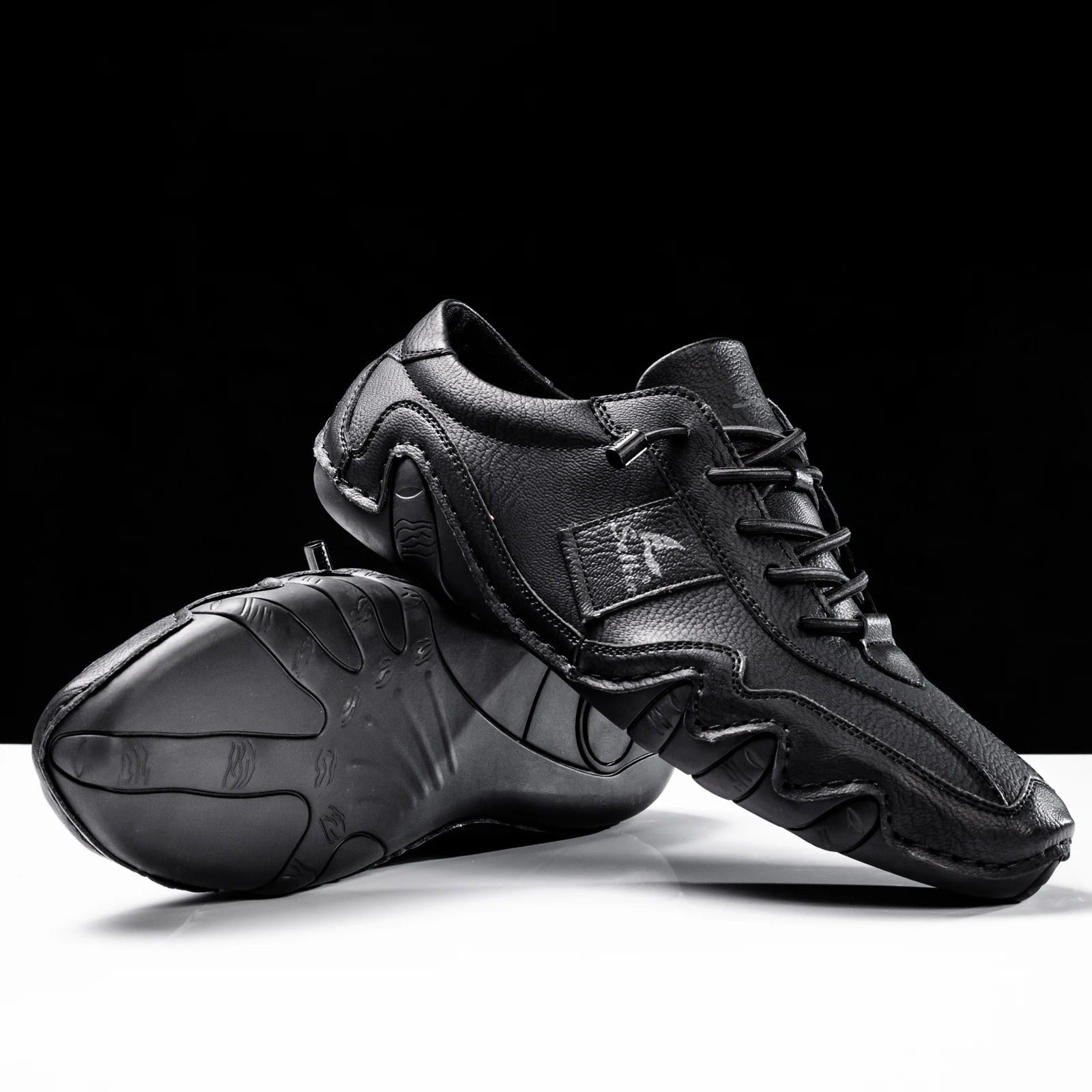 Elegante herenschoenen met ergonomisch ontwerp en antislipzool, ideaal voor herfst- en winterdagen.