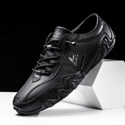 Elegante herenschoenen met ergonomisch ontwerp en antislipzool, ideaal voor herfst- en winterdagen.