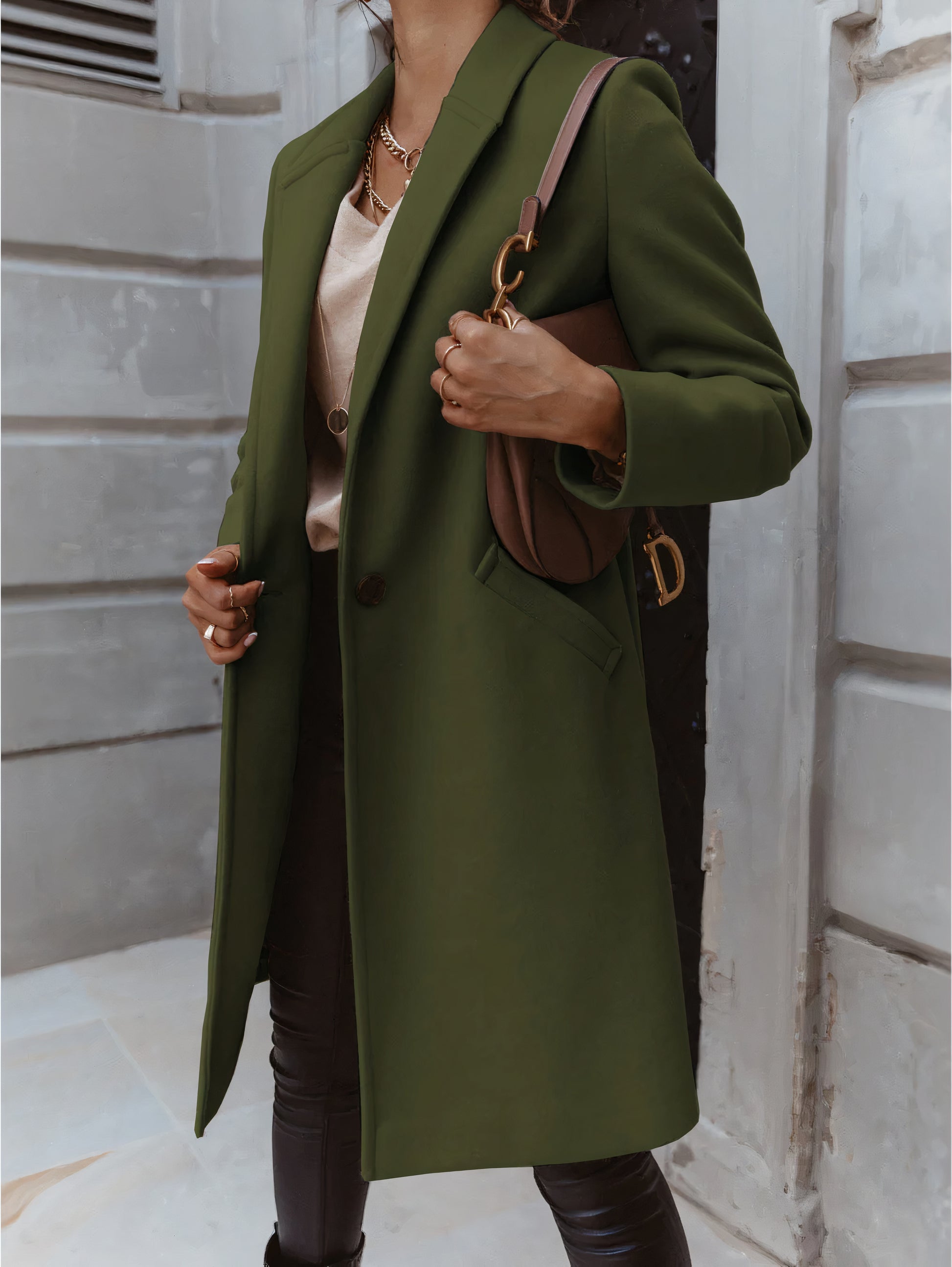 Elegante winterjas voor dames, perfect voor herfst- en winterdagen.