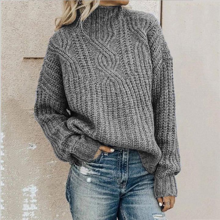 Gezellige gebreide trui voor dames met een zachte gebreide kwaliteit, perfect voor herfst- en winterdagen.