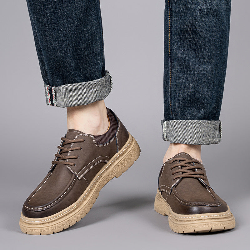 Stijlvolle en comfortabele retro leren herenschoenen, ideaal voor herfst- en winterdagen.