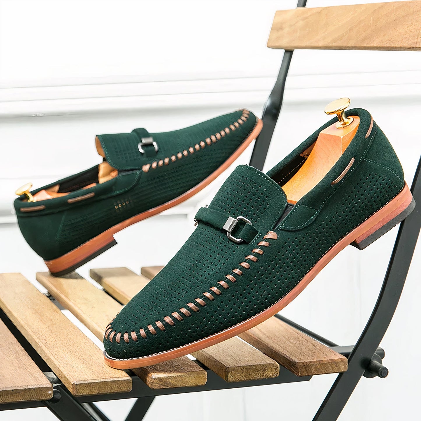 Luxe klassieke Italiaanse herenloafers met een elegant ontwerp, ideaal voor de herfst en winter.