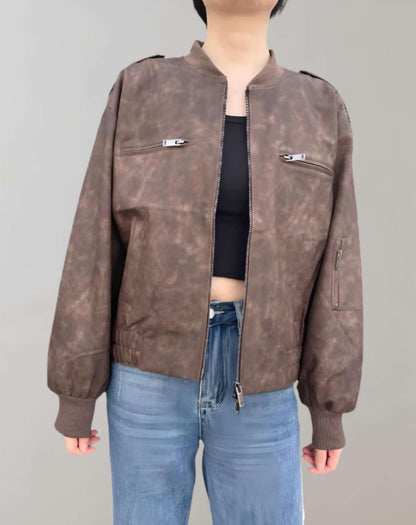 Modieus leren jas voor dames in korte vorm, ideaal voor herfst- en winterdagen, met leer van hoge kwaliteit en elastische manchetten voor comfort en bescherming