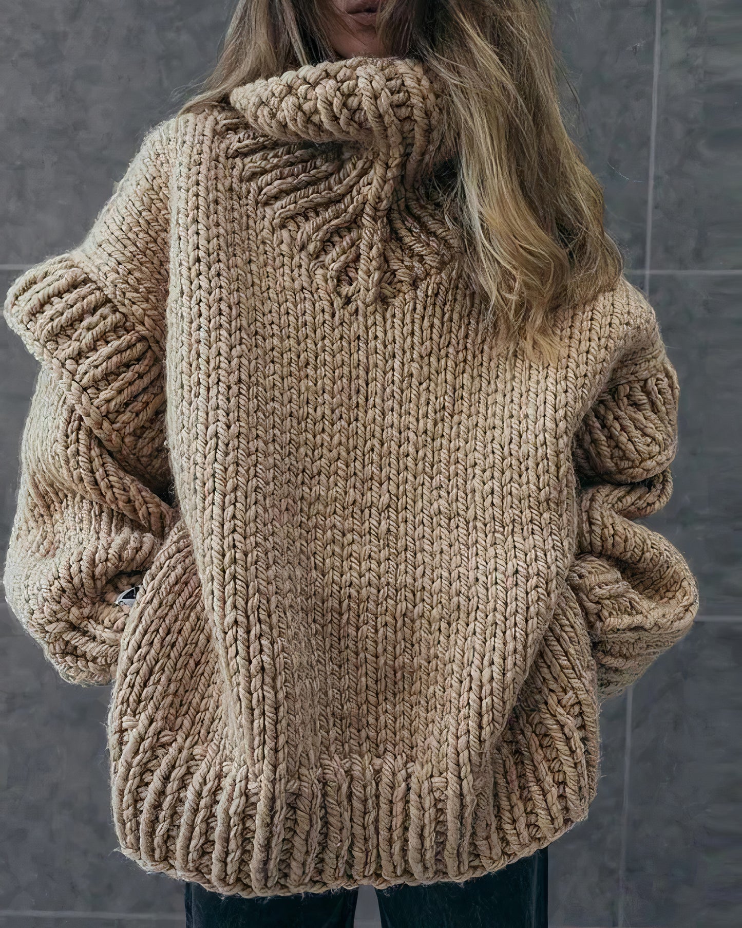 Modieuze gebreide jumperjurk voor dames, ideaal voor elegante herfst- en winterdagen.