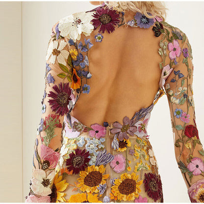 Elegante jurk met bloemdecoratie - Adrienne